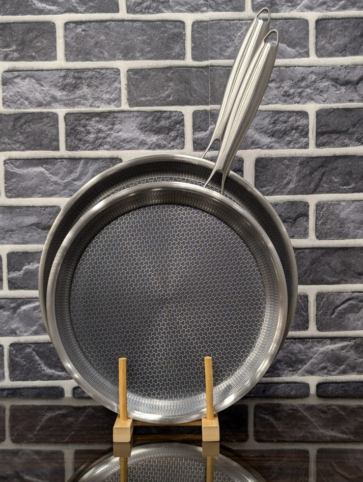 Contay Spider Web Honeycomb Tawa (Double Handle) – 32cm / 34cm