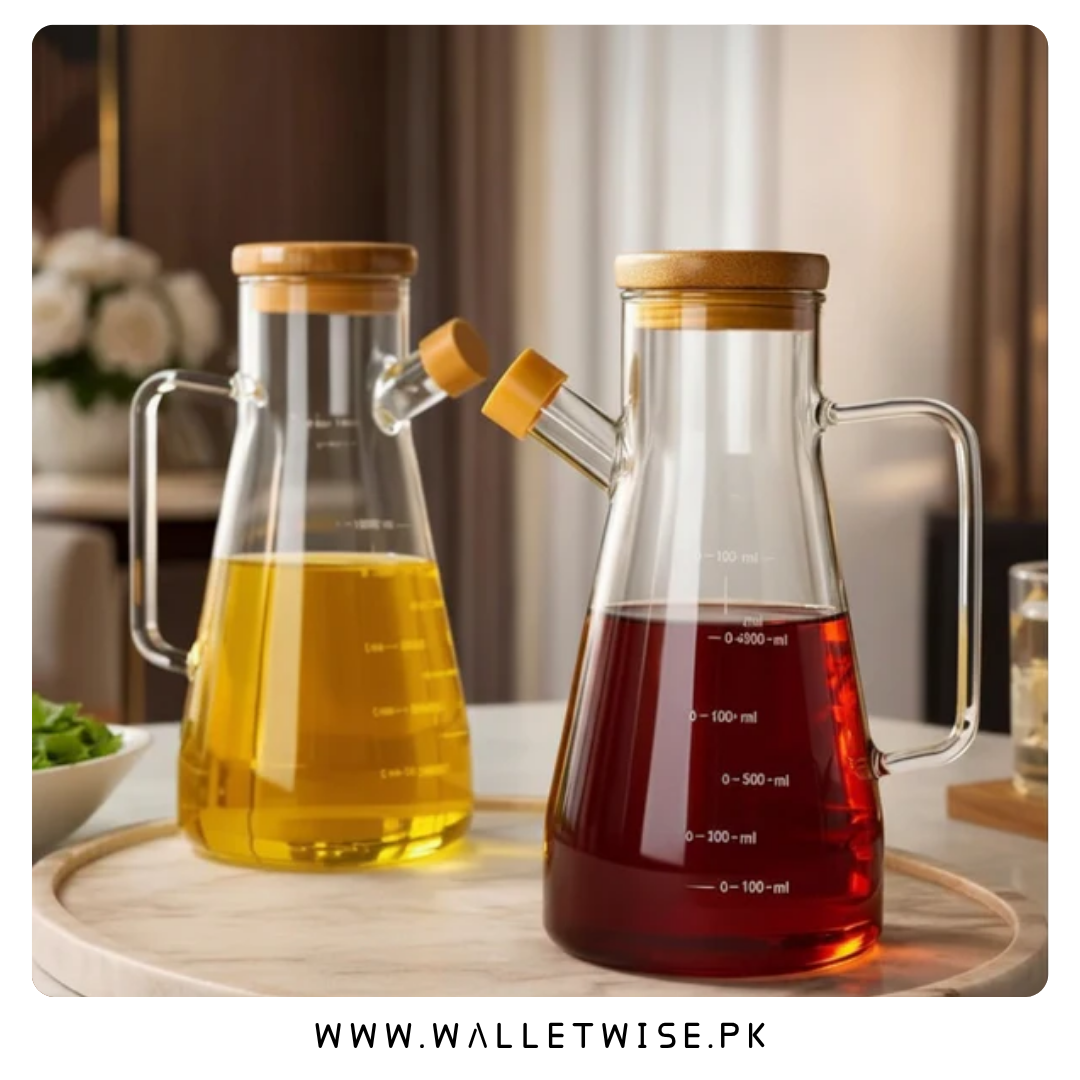 Premium Borosilicate Glass Oil Dispenser Bottle with Bamboo Lid – 900ML