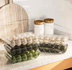 This 15 grids egg storage box