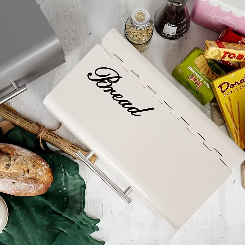 Vintage Metal Bread Box – Retro Kitchen Storage (White)